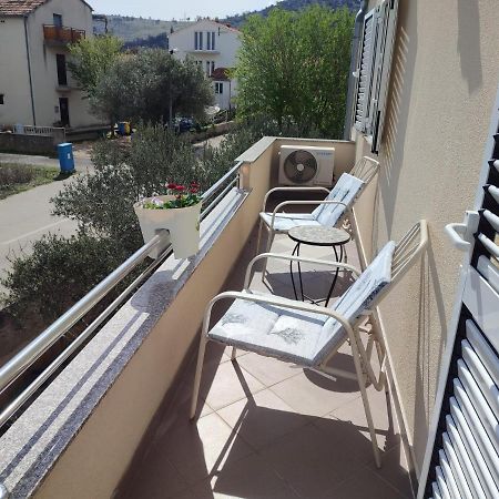 Murtela, 2-Bedroom Apartment Raslina Exterior foto