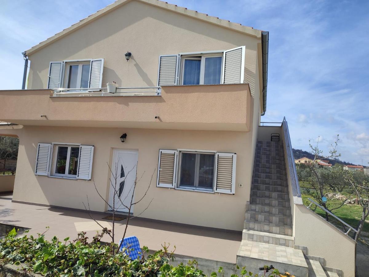 Murtela, 2-Bedroom Apartment Raslina Exterior foto